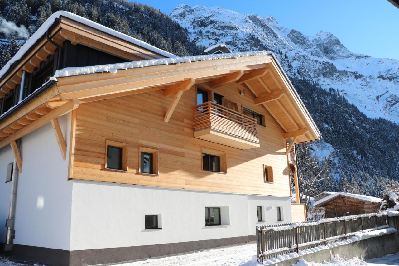 Gästehaus Auer St. Leonhard im Pitztal Exterior foto